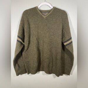 Vintage Abercrombie & Fitch Men’s 100% Wool V Neck Sweater Green Size L